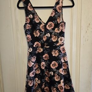 Forever 21 black, gray, and peach-y pink floral dress, size small